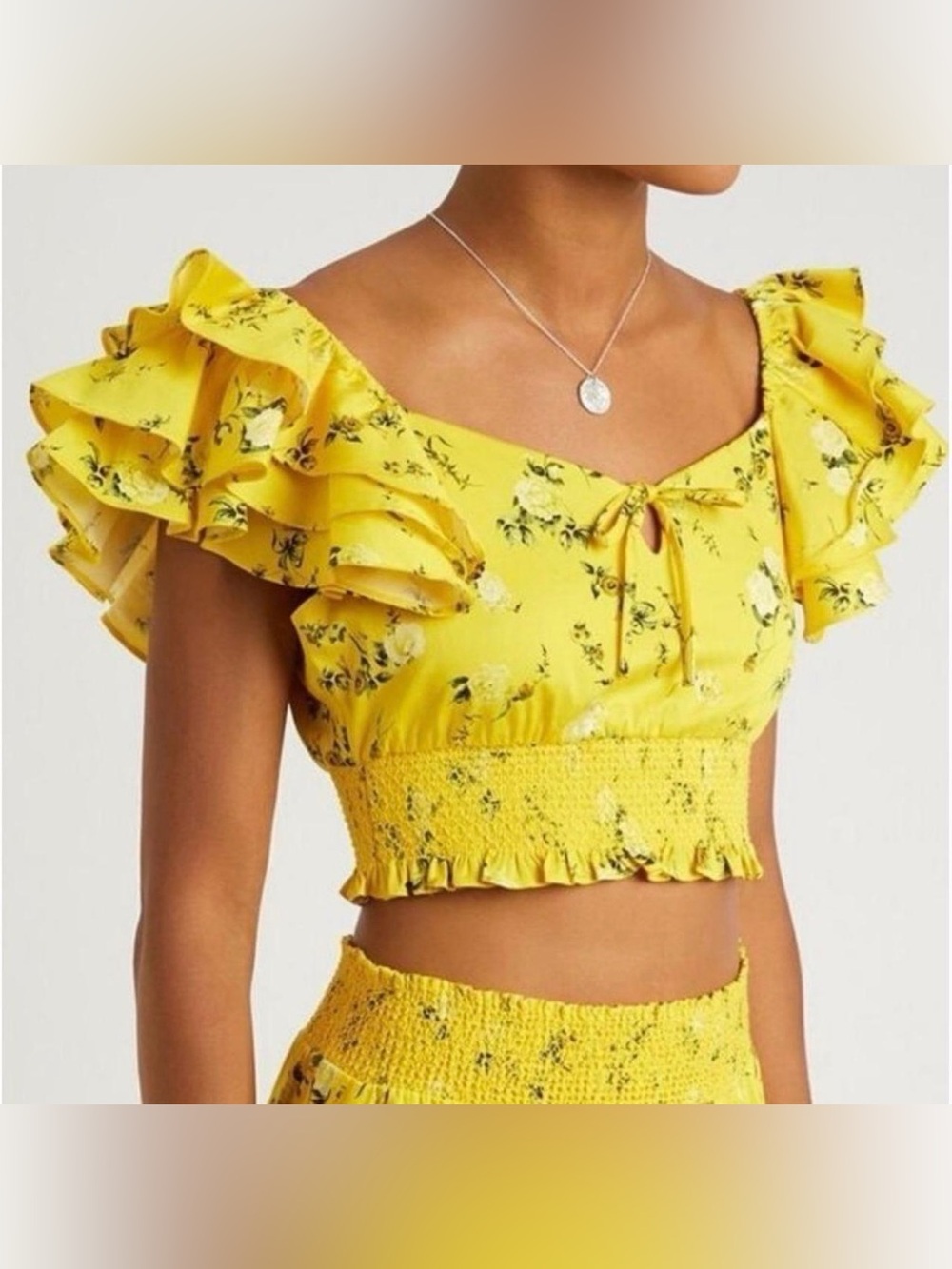 ALICE + OLIVIA SHANAE YELLOW FLORAL RUFFLE TIE FRONT CROP TOP